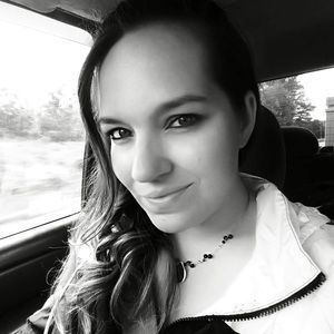 Meet your Posher, Tiffany